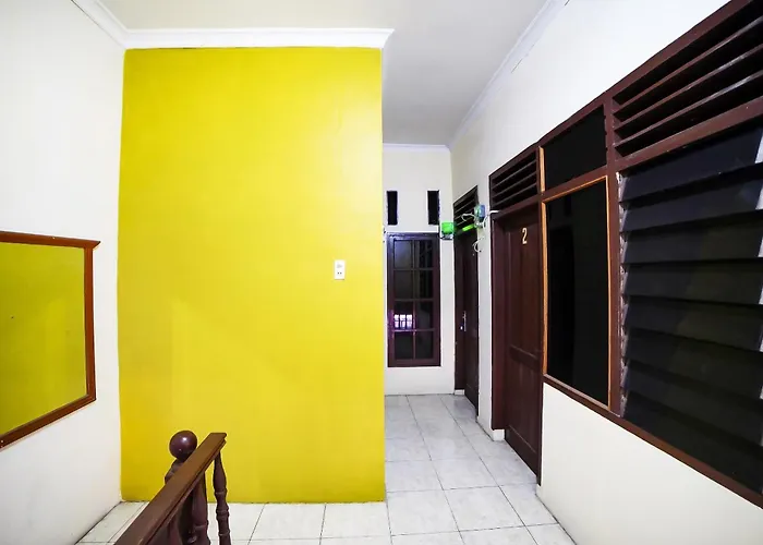OYO 91199 Felicia Homestay