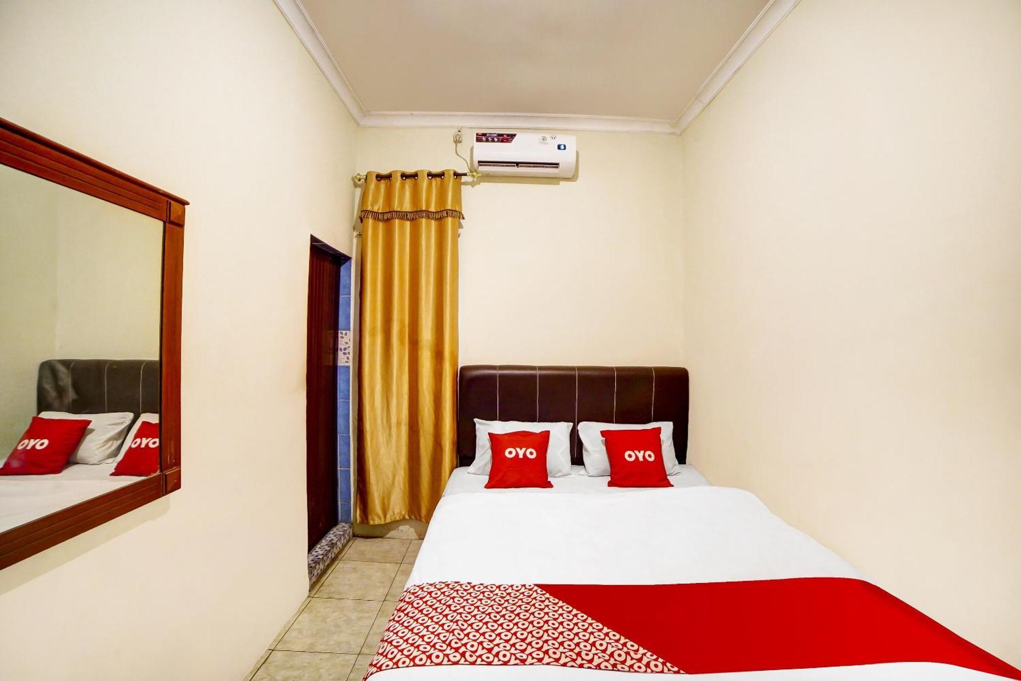 Hotel Oyo 91199 Felicia Medan