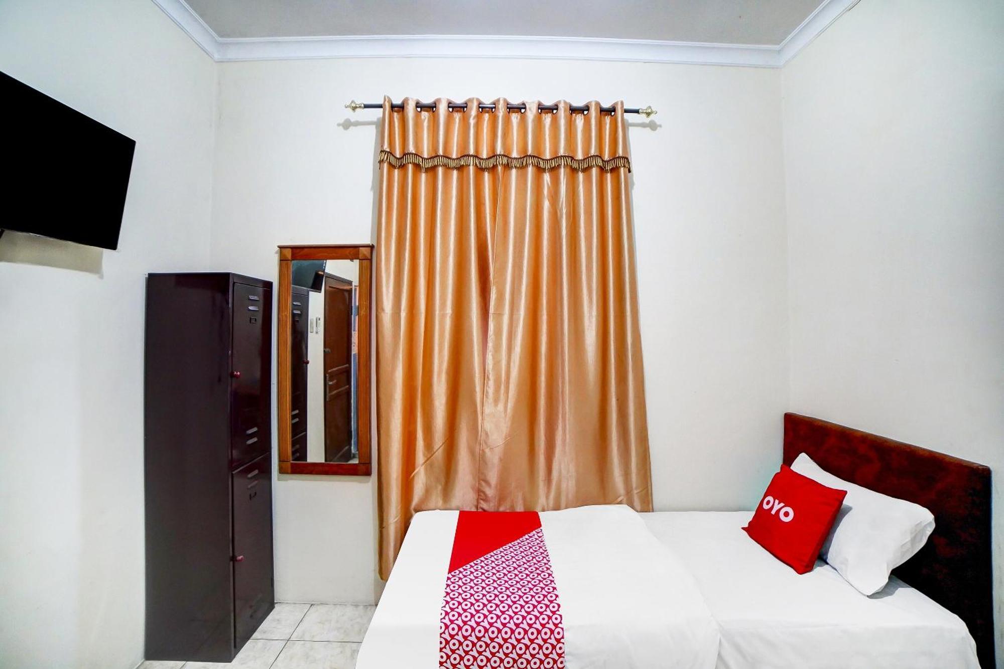 Oyo 91199 Felicia Hotel